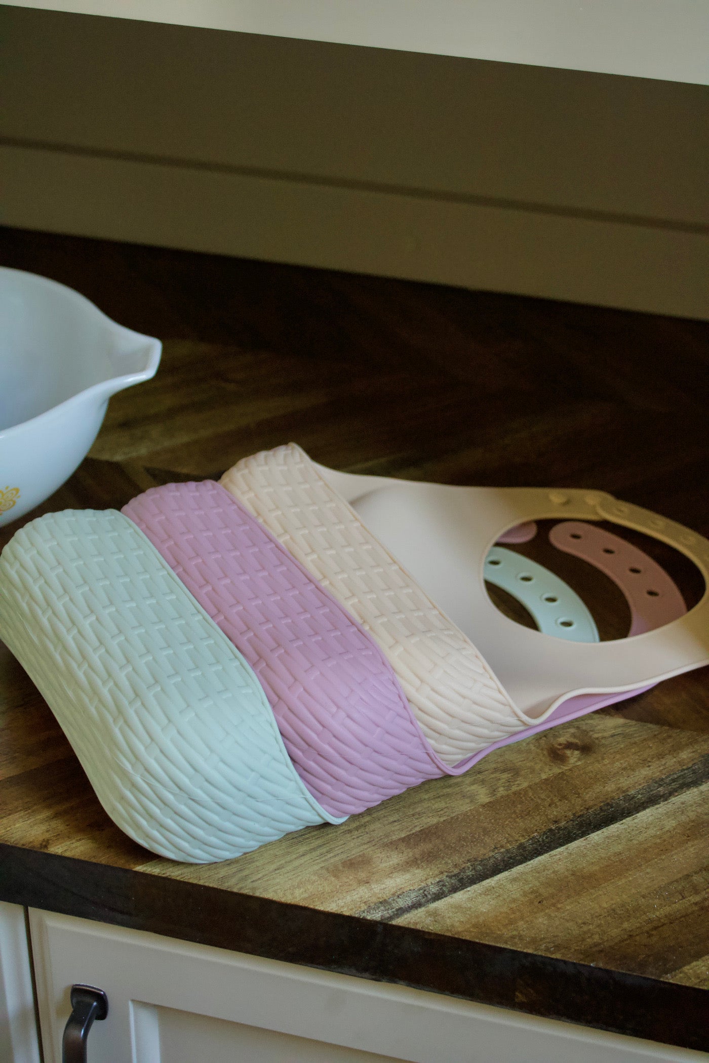 Puffling The picnic Bib, cherry blossom pink color, silicone baby bib, toddler bib, food catcher bib, mushie bib, baby mealtime, toddler mealtime, three bibs together